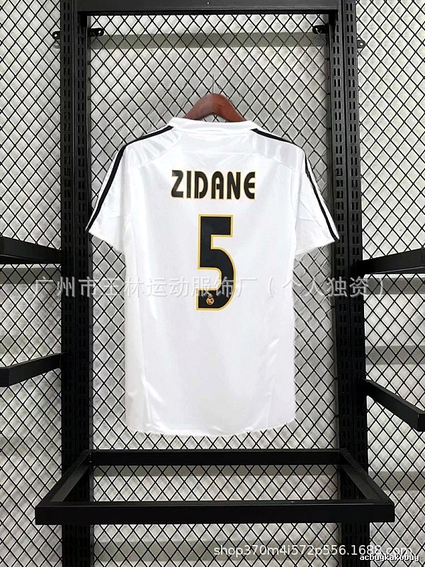 AC Milan Logo Detail Kaka #22 soccer jersey Black Red Striped with Relaxed Feel