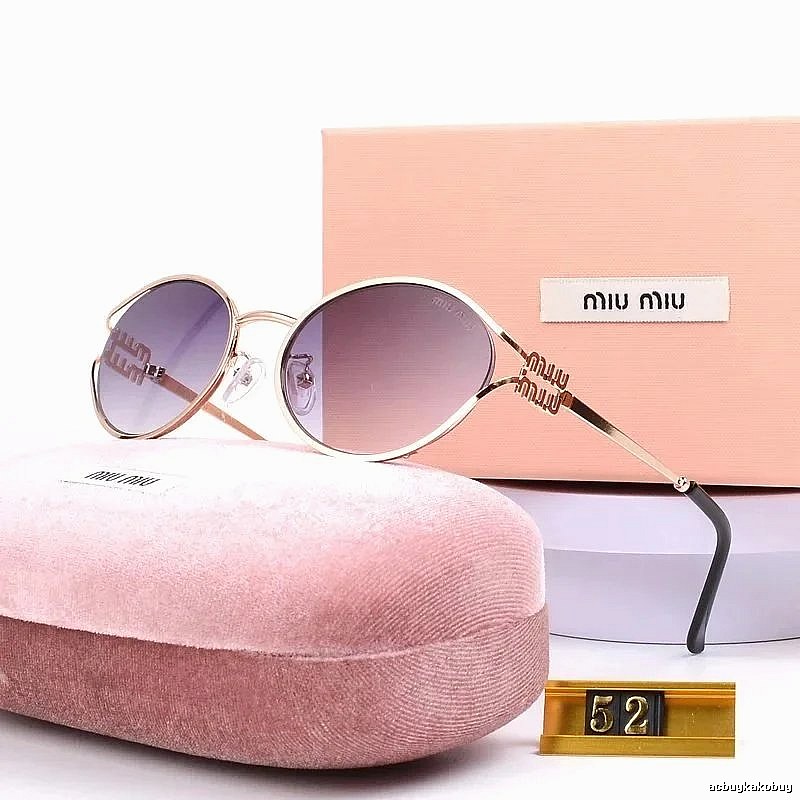 Miu Miu Lightweight Oversized sunglasses Black Oval Sunglasses for Trend Styling