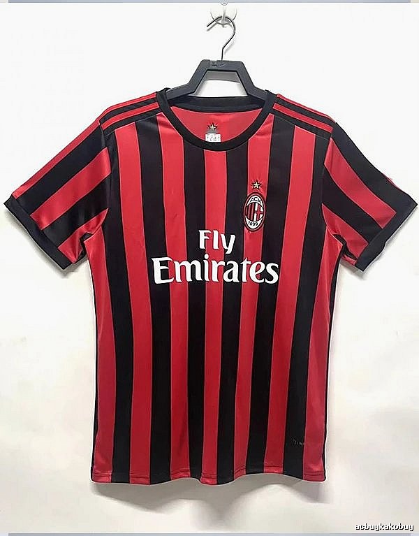 AC Milan Streetwear Retro soccer jersey Red Black Striped with Practical Shape