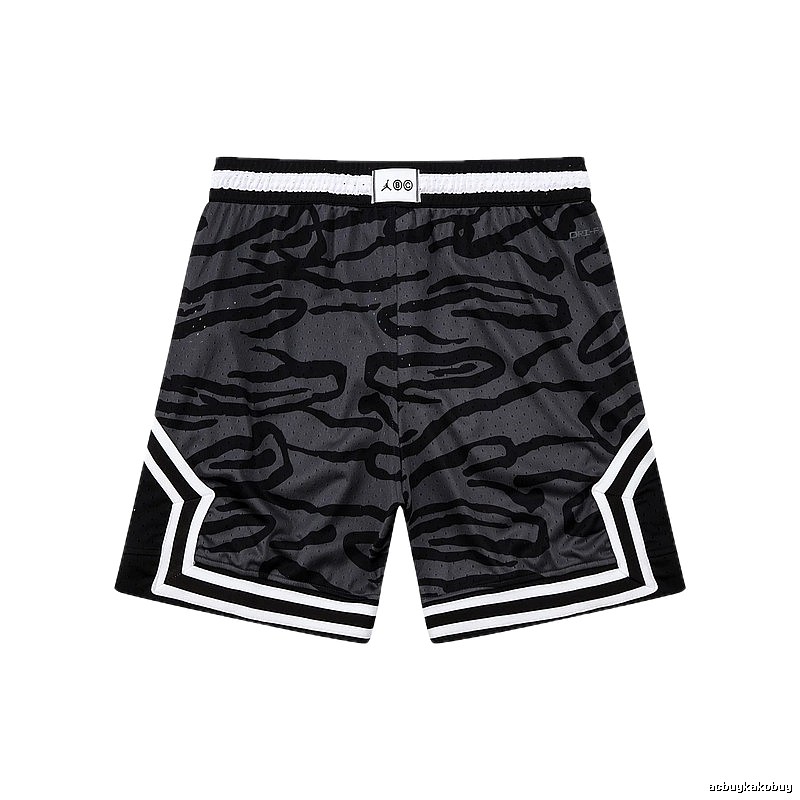 AJ sporty black and grey shorts