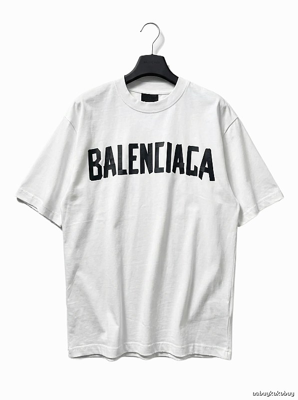 Balenciaga minimalist style white T-shirt