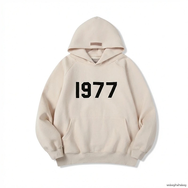 ESSENTIALS minimalist style off-white sweatshirt