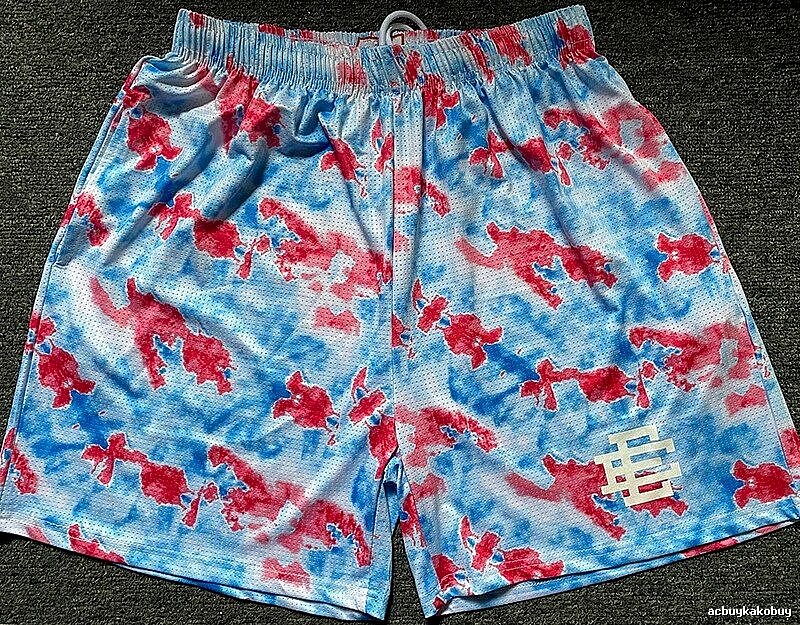 Gucci Urban Floral shorts Cream Yellow Floral with Casual Appeal
