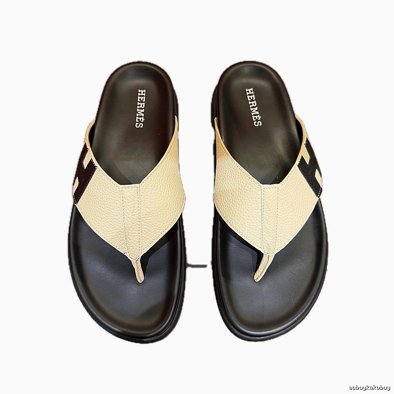 Hermès Light Luxury Casual Off-white & Black Color-block Flip-flops