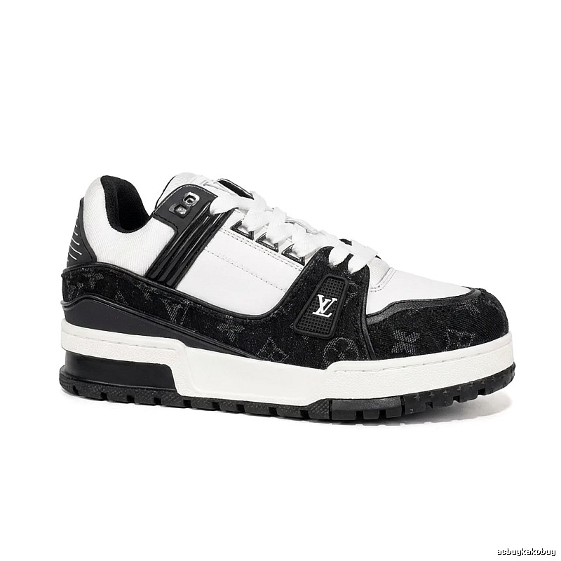 Louis Vuitton retro-style black and white sports shoes
