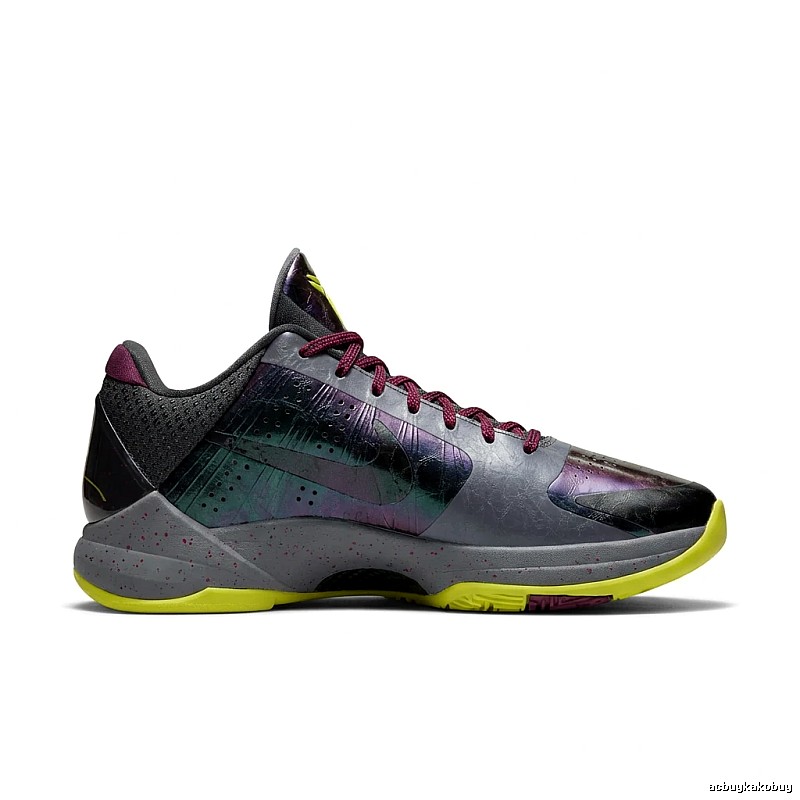 Nike Kobe series fashionable black-purple sports shoes