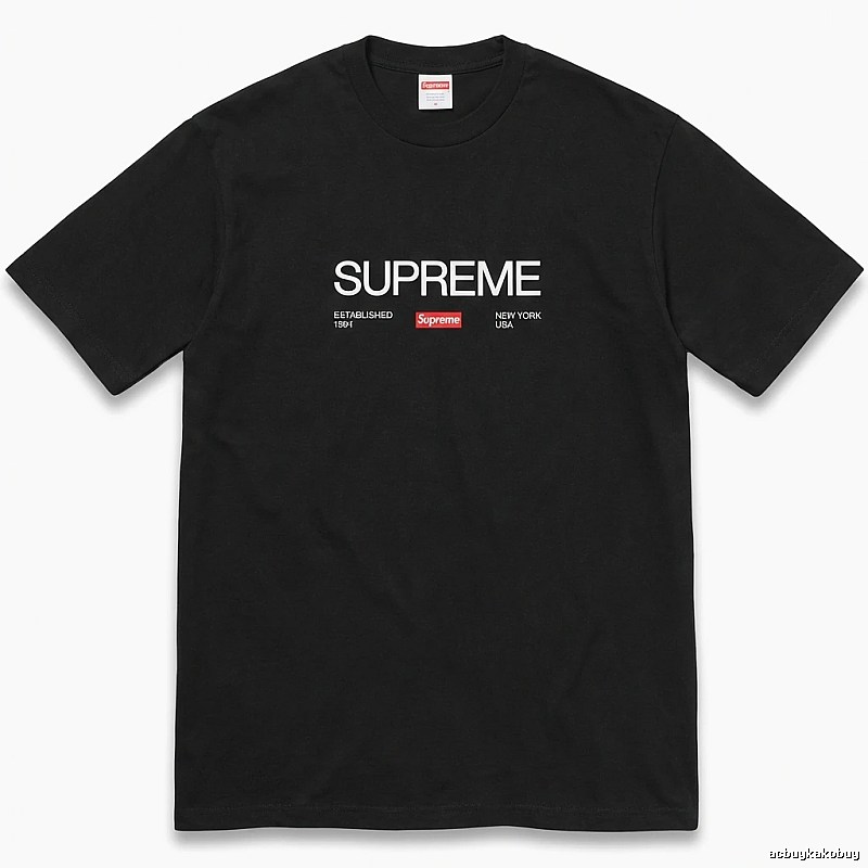 Supreme classic black T-shirt